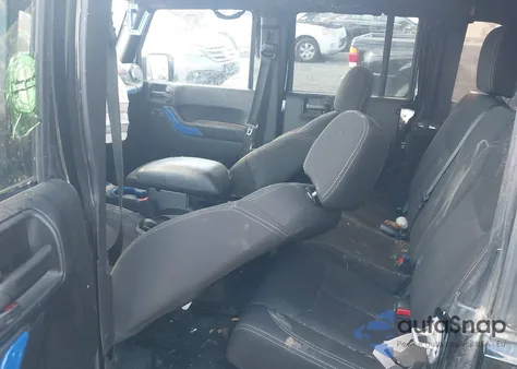 2017 Jeep Wrangler Unlimited Rubicon 4X4 from USA, damaged, VIN 1C4BJWFGXHL585533